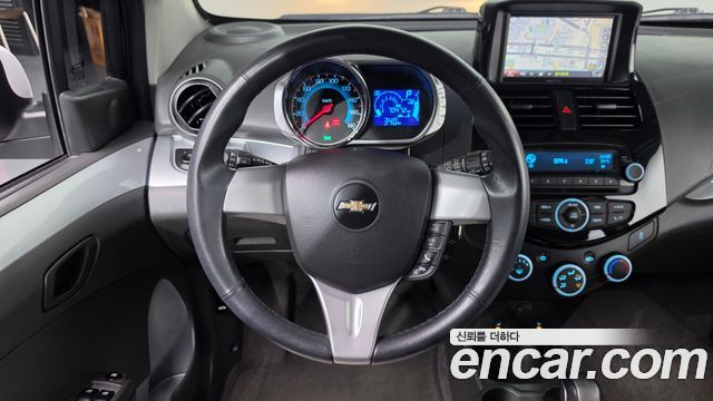 Chevrolet Spark Spark S LT 2014 — фото 12