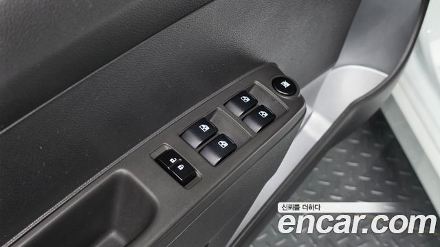 Chevrolet Spark Spark S LT 2014 — фото 19