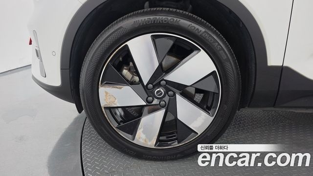 Volvo C40 Recharge Twin Ultimate 2023 — фото 5