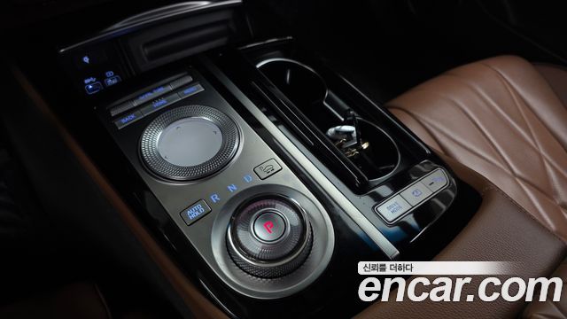 Genesis G80 (RG3) Gasoline 2.5 Turbo AWD 2021 — фото 9