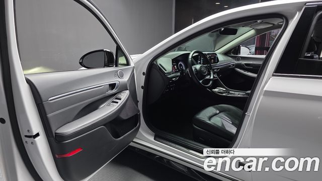 Hyundai Sonata (DN8) 1.6 Turbo Premium Plus 2023 — фото 10