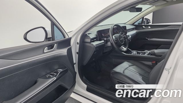 Kia K5 (III) 2.0 Prestige 2024 — фото 10