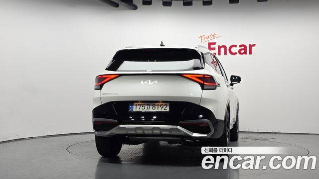 Kia Sportage (V) Gasoline 1.6 Turbo 2WD Signature 2022 — фото 4