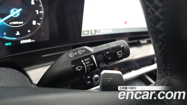 Kia Sportage (V) Gasoline 1.6 Turbo 2WD Signature 2022 — фото 17