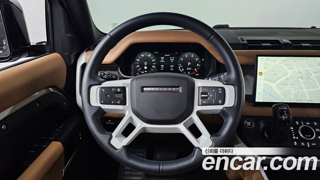 Land Rover Defender (L663) 110 P300 X-Dynamic SE 2025 — фото 12
