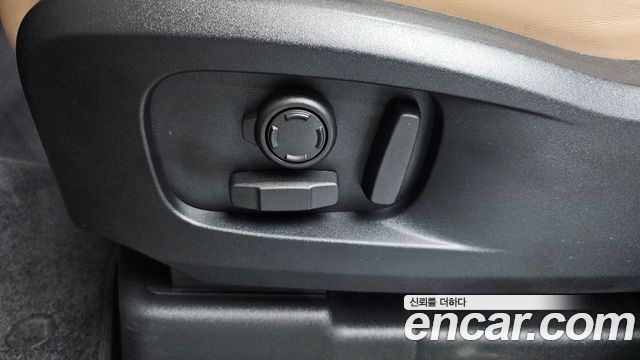 Land Rover Defender (L663) 110 P300 X-Dynamic SE 2025 — фото 30