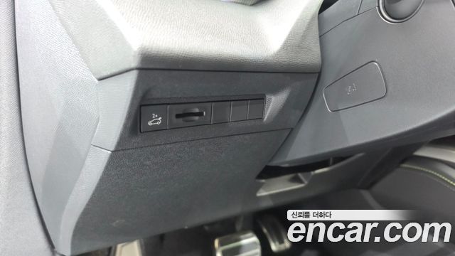 Peugeot 408 1.2 Pure Tech GT 2025 — фото 27
