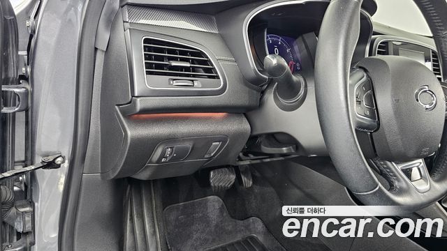 Renault Korea SM6 2.0 GDe LE 2016 — фото 30