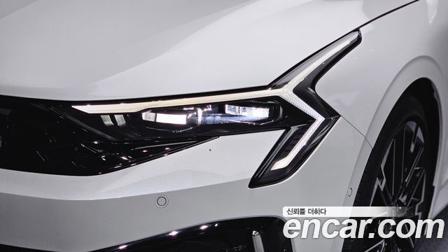 Kia K5 (III) 1.6 Turbo Signature 2025 — фото 22