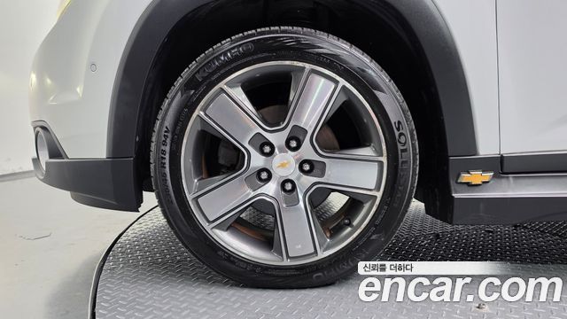 Chevrolet Orlando 2.0 Diesel LTZ Safety 2015 — фото 5