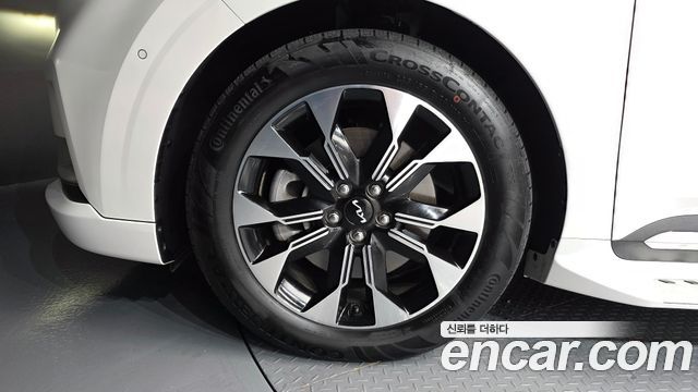 Kia Carnival (IV) Gasoline 9-Seater Hi-Limousine Signature 2023 — фото 5
