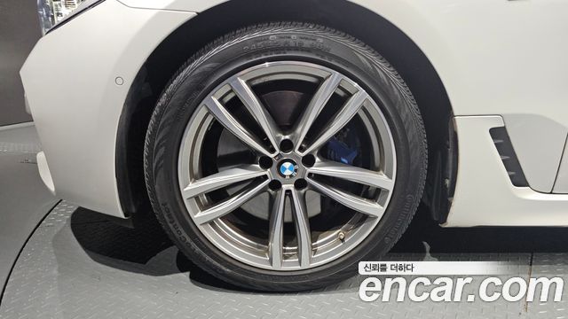 BMW 6 Series GT (G32) 630d xDrive M Sport 2019 — фото 5