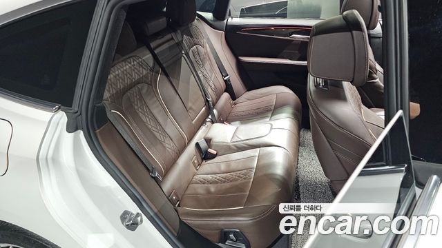 BMW 6 Series GT (G32) 630d xDrive M Sport 2019 — фото 11