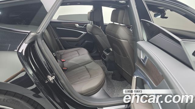 Audi A7 (4K) 50 TDI Quattrp Premium 2023 — фото 17