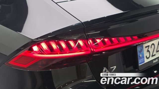 Audi A7 (4K) 50 TDI Quattrp Premium 2023 — фото 23