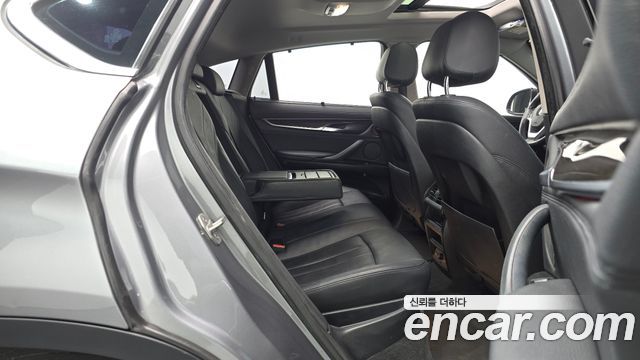 BMW X6 (F16) xDrive 30d 2015 — фото 12