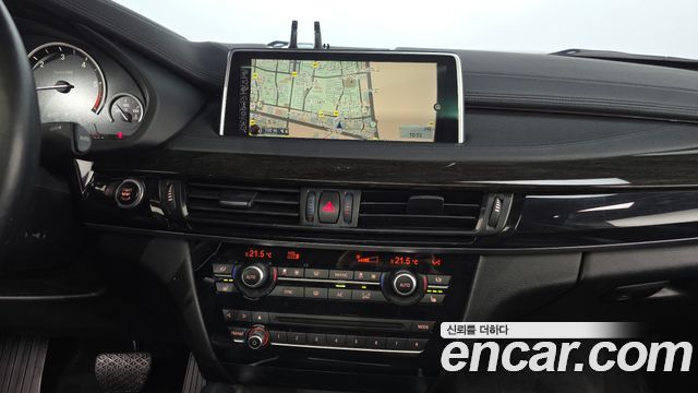 BMW X6 (F16) xDrive 30d 2015 — фото 14