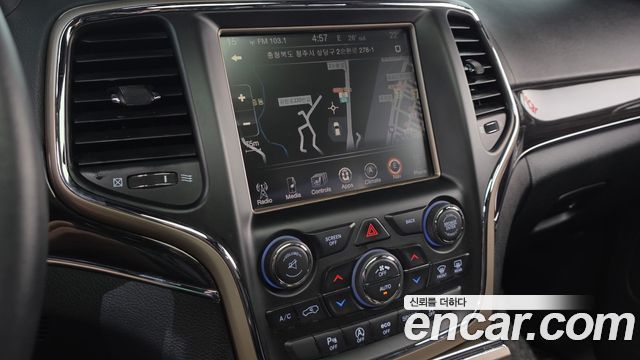 Jeep Grand Cherokee 3.0 Diesel Overland WK2 2016 — фото 15
