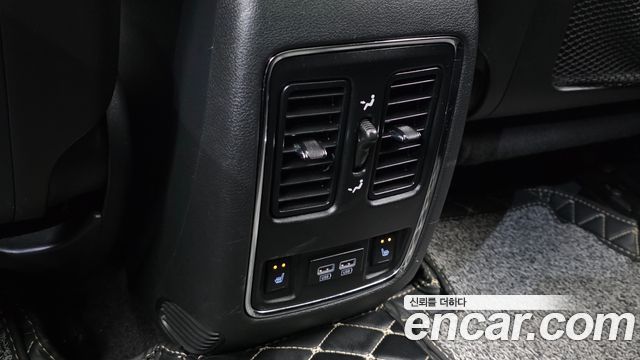 Jeep Grand Cherokee 3.0 Diesel Overland WK2 2016 — фото 20