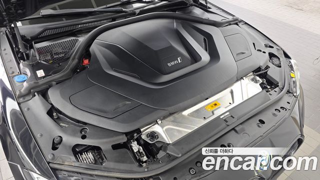 BMW i4 eDrive40 M Sports Pro 2023 — фото 6