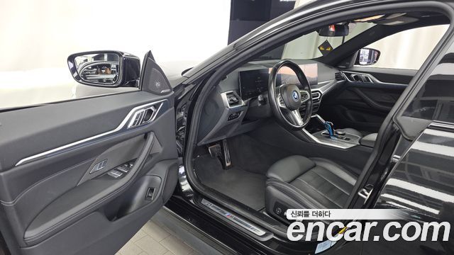 BMW i4 eDrive40 M Sports Pro 2023 — фото 10