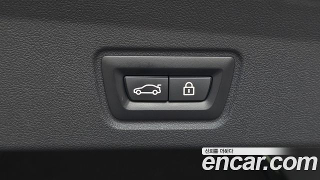 BMW i4 eDrive40 M Sports Pro 2023 — фото 33