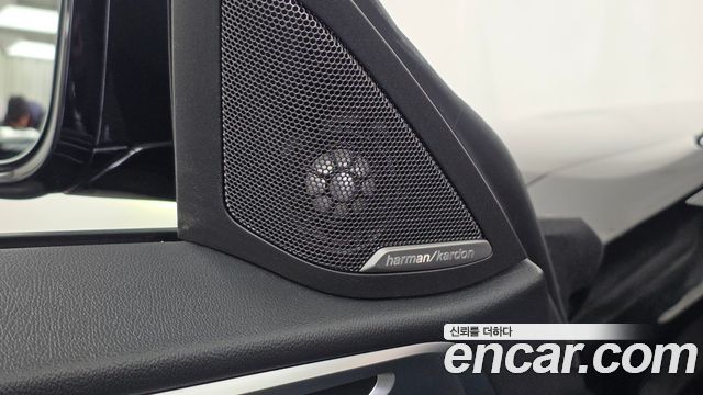 BMW i4 eDrive40 M Sports Pro 2023 — фото 34