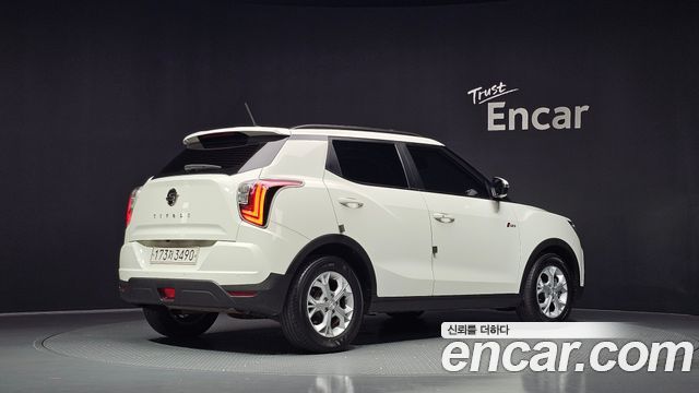 KG Mobility (SsangYong) Very New Tivoli Gasoline 1.5 4WD V3 2022 — фото 2