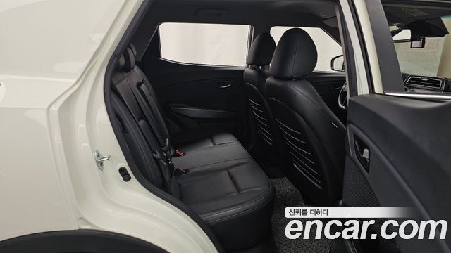 KG Mobility (SsangYong) Very New Tivoli Gasoline 1.5 4WD V3 2022 — фото 12