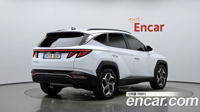 Hyundai Tucson (NX4) Gasoline 1.6 Turbo 2WD Premium 2023 — фото 2