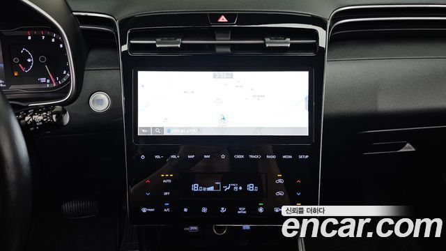 Hyundai Tucson (NX4) Gasoline 1.6 Turbo 2WD Premium 2023 — фото 14