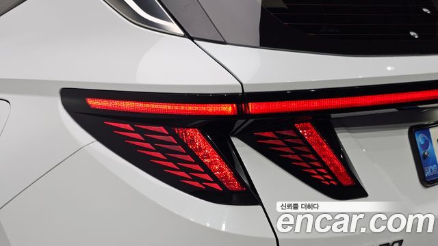 Hyundai Tucson (NX4) Gasoline 1.6 Turbo 2WD Premium 2023 — фото 23