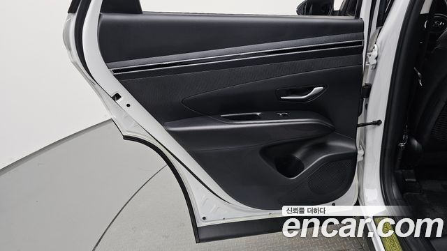Hyundai Tucson (NX4) Gasoline 1.6 Turbo 2WD Premium 2023 — фото 25