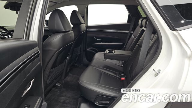Hyundai Tucson (NX4) Gasoline 1.6 Turbo 2WD Premium 2023 — фото 26