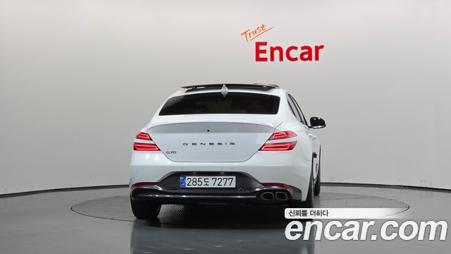 Genesis G70 Gasoline 2.0T 2WD 2023 — фото 4