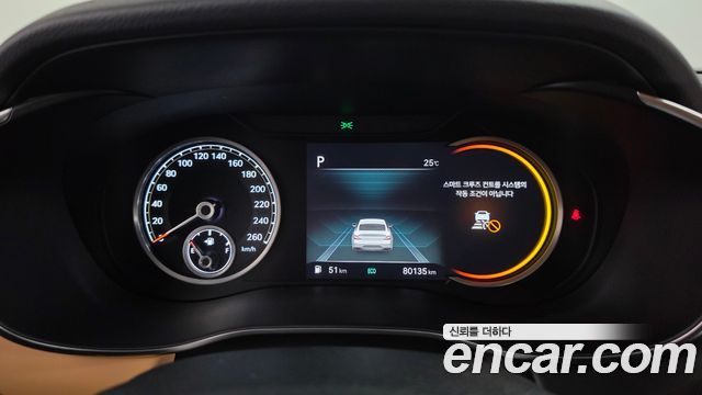 Genesis G70 Gasoline 2.0T 2WD 2023 — фото 8