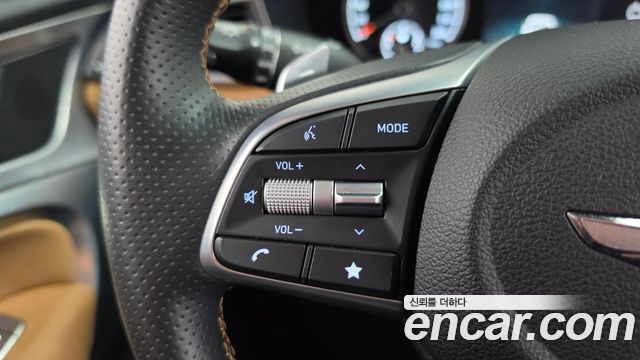 Genesis G70 Gasoline 2.0T 2WD 2023 — фото 16
