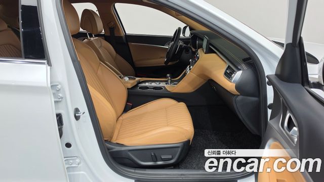 Genesis G70 Gasoline 2.0T 2WD 2023 — фото 26
