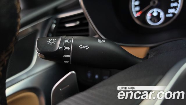 Genesis G70 Gasoline 2.0T 2WD 2023 — фото 41