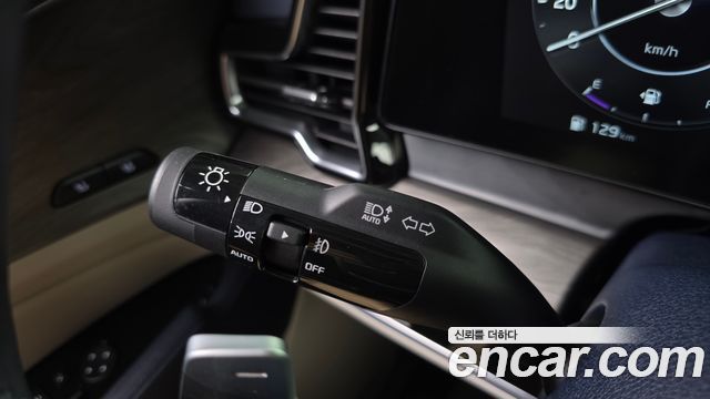 Kia Sportage (V) Gasoline 1.6 Turbo 2WD Signature 2024 — фото 31