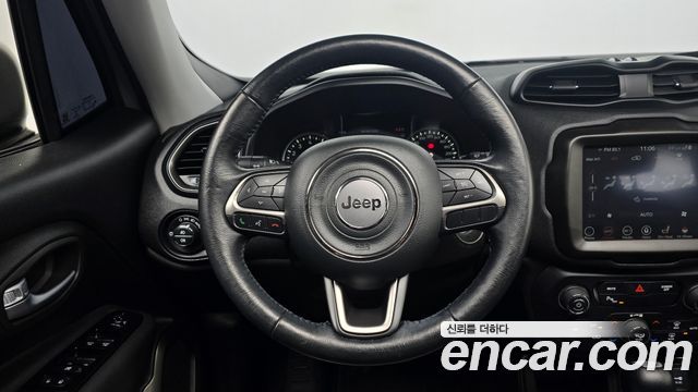 Jeep Renegade 2.4 Limited 2020 — фото 17