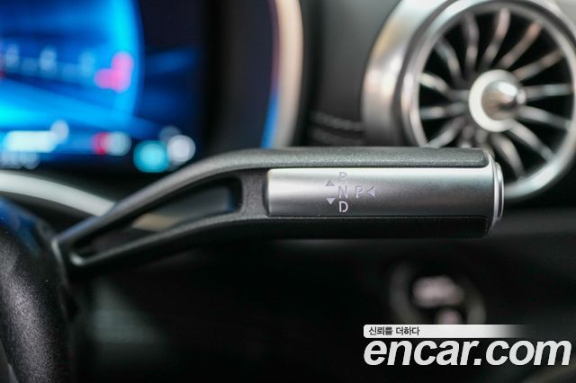 Mercedes-Benz SL-Class (R232) AMG SL63 4MATIC+ 2024 — фото 9