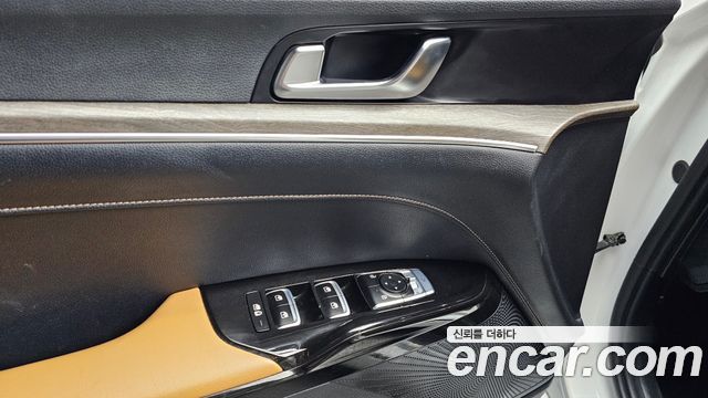 Kia K5 Hybrid (III) Noblesse 2020 — фото 18