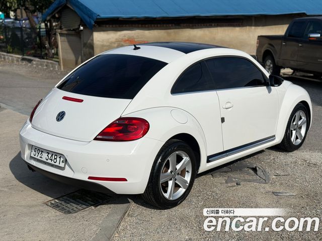 Volkswagen Beetle 2.0 TDI 3rd 2013 — фото 4