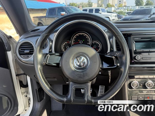 Volkswagen Beetle 2.0 TDI 3rd 2013 — фото 8