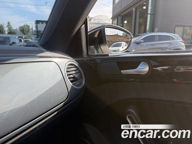 Volkswagen Beetle 2.0 TDI 3rd 2013 — фото 19