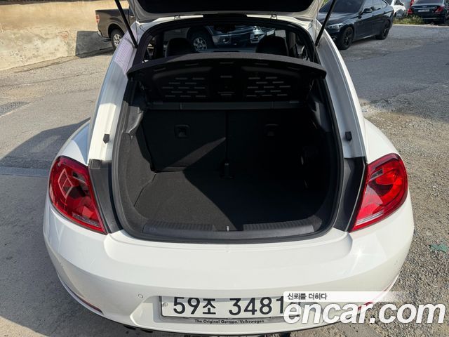 Volkswagen Beetle 2.0 TDI 3rd 2013 — фото 22