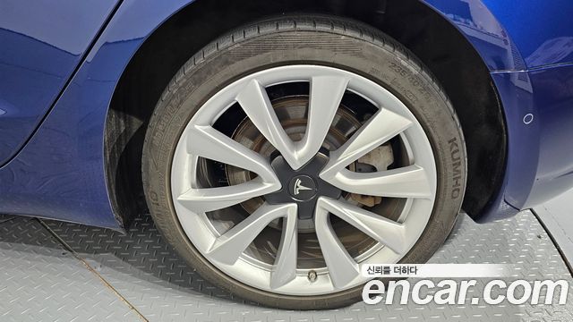 Tesla Model 3 Long Range AWD 2020 — фото 27