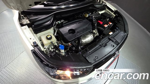 KG Mobility (SsangYong) Tivoli Air Diesel IX 2WD 2017 — фото 6