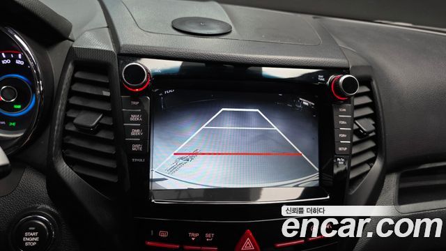 KG Mobility (SsangYong) Tivoli Air Diesel IX 2WD 2017 — фото 17